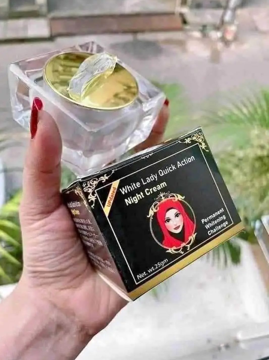 White Lady Quick Action Whitening Night Cream - 25gm